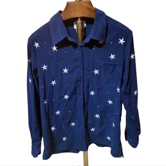 Quacker Factory Western Style Long Sleeve Blue Shirt With Stars Design Sz Large - Picture 1 of 5